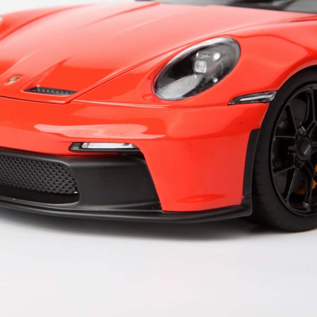 1/18 Norev 2021 Porsche 911 992 GT3 (Orange) Diecast Car Model