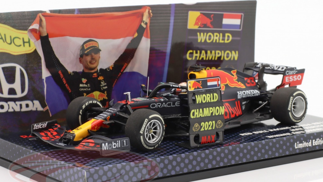 1/43 Minichamps 2021 Max Verstappen Red Bull RB16B #33 winner Abu Dhabi  Formula 1 World Champion Car Model