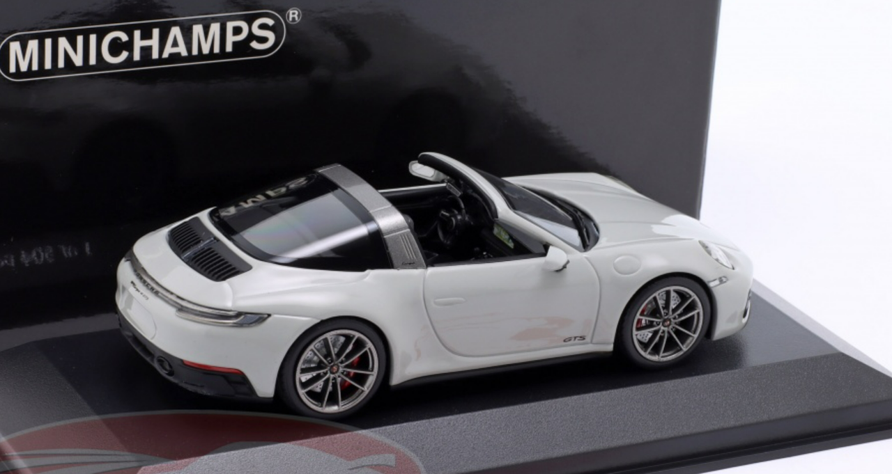 1/43 Minichamps 2022 Porsche (992) Targa 4 GTS (Chalk Grey) Car Model