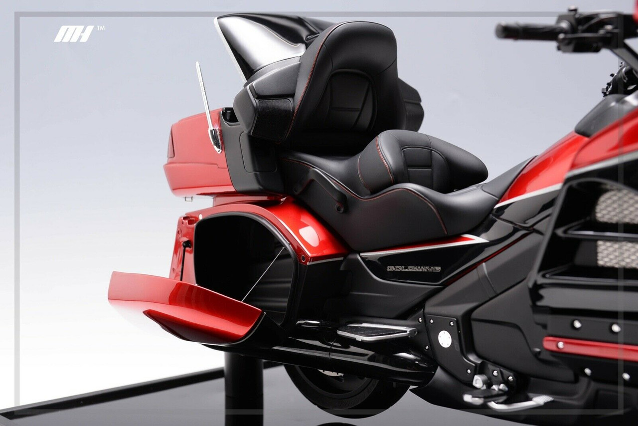 1/6 Motorhelix Honda Goldwing GL800 GL 1800 (Red) Diecast Opening