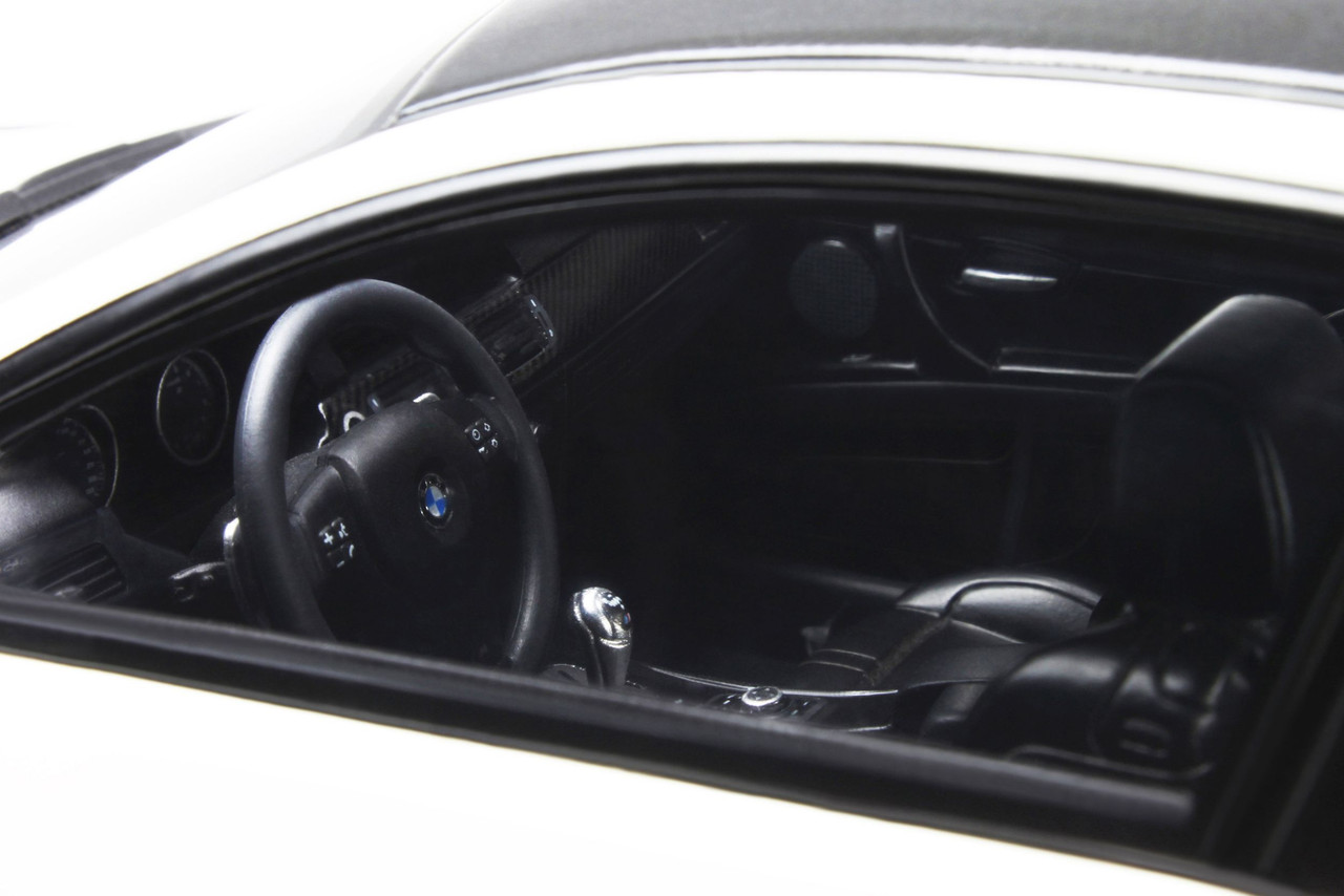 bmw e92 m3 competition　1/18 GTspilit 1/18 GTSpirit BMW E92 M3 (White) M Performance Edition Resin