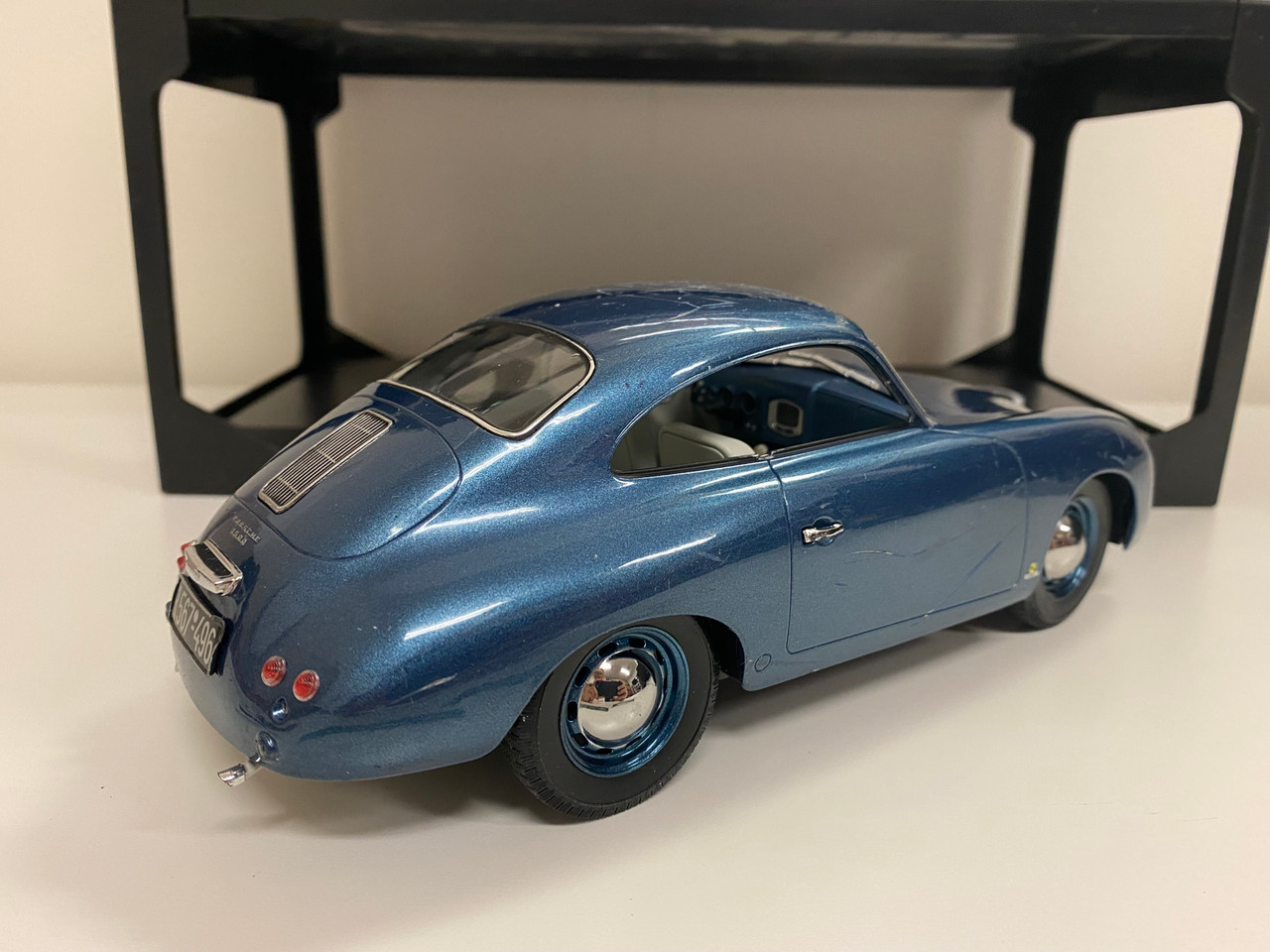 DAMAGED AS-IS 1/18 Norev 1952 Porsche 356 Coupe (Blue) Diecast Car Model