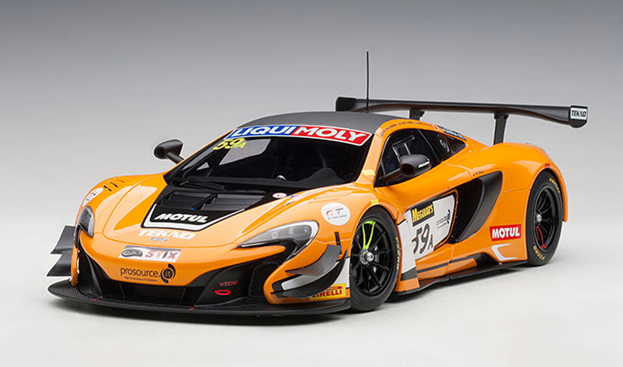 1/18 AUTOart 2016 McLaren 650S GT3 Bathurst 12 Hour Winner S