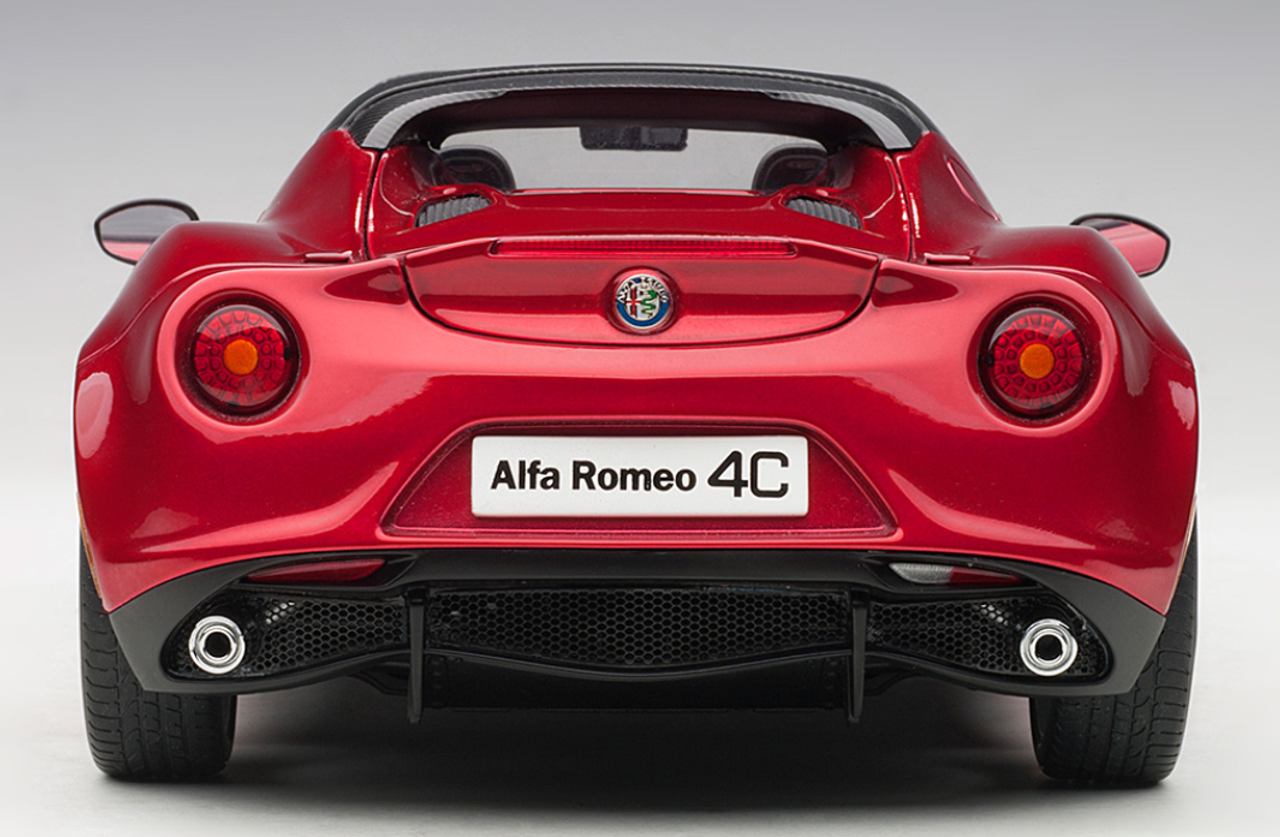 1/18 AUTOart Alfa Romeo 4C Spider (Competition Red) Car Model