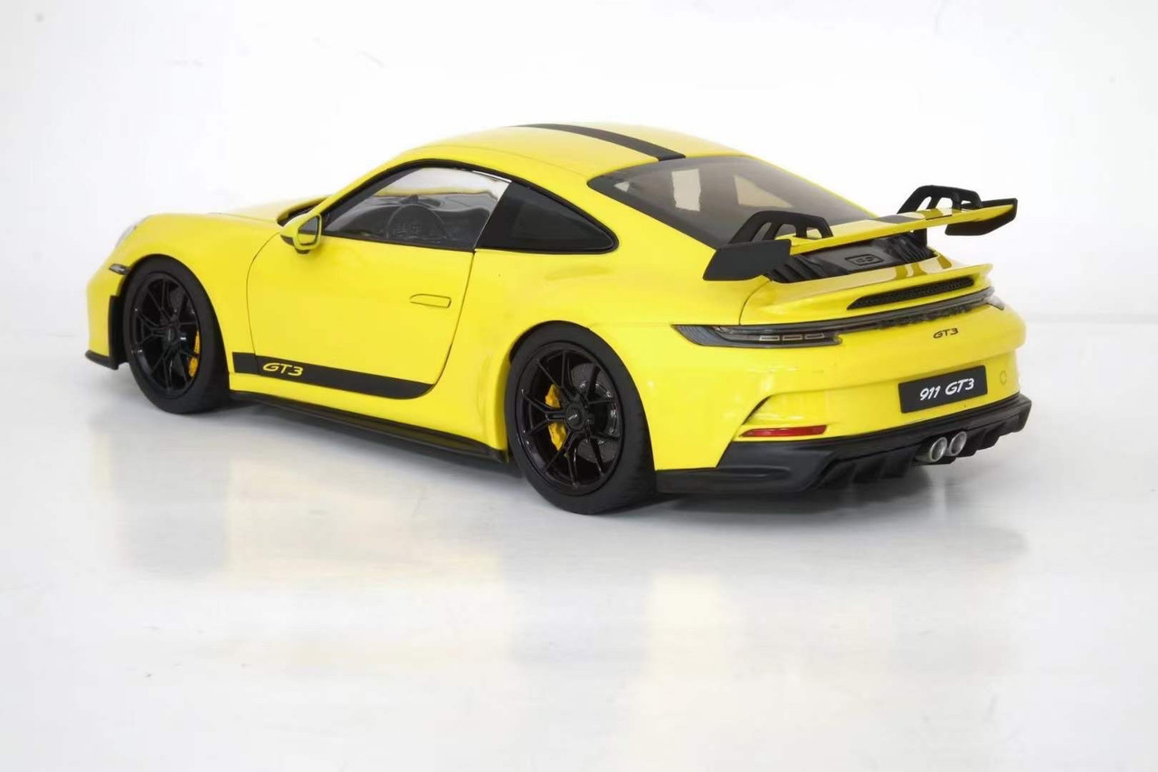 1/18 Norev 2021 Porsche 911 992 GT3 (Yellow with Black Decals) Diecast Car Model