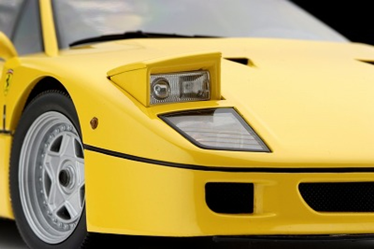 1/18 Kyosho Ferrari F40 (Yellow) Street Version 08411Y Diecast Car 