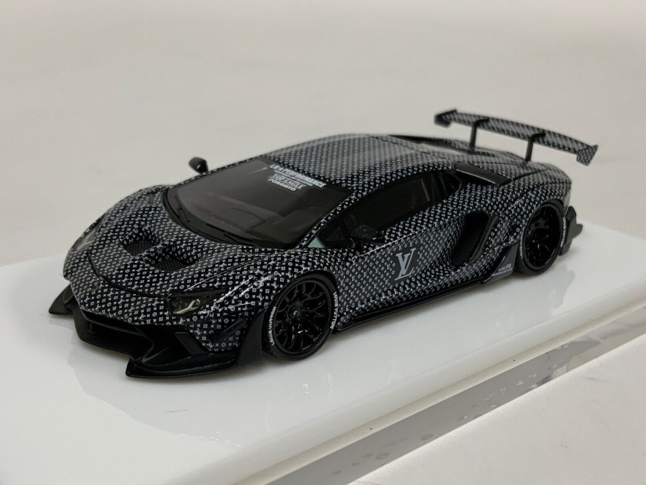 1/64 Timothy & Pierre TP Lamborghini Aventador 2.0 Liberty