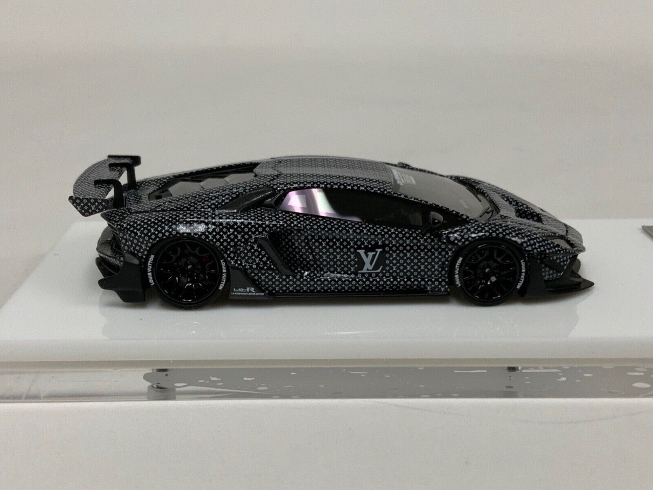 1/64 Timothy & Pierre TP Lamborghini Aventador 2.0 Liberty walk LB