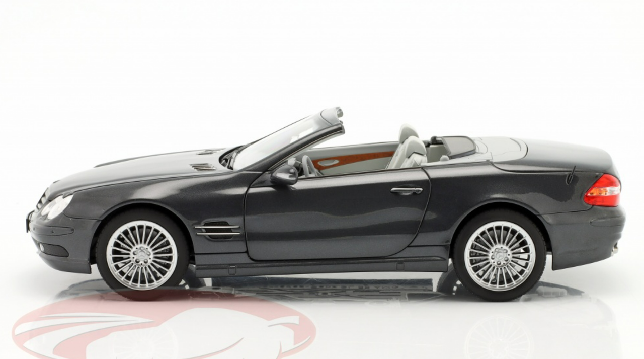1/18 Dealer Edition 2001-2006 Mercedes-Benz AMG SL 500 SL500 (R230) (Obsidian Black) Diecast Car Model