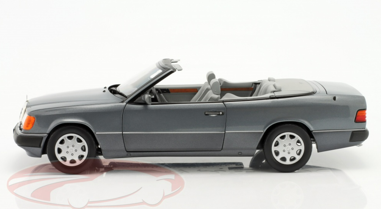 1/18 Dealer Edition 1991-1993 Mercedes-Benz 300 CE-24 Convertible (A124) (Pearl Grey) Diecast Car Model