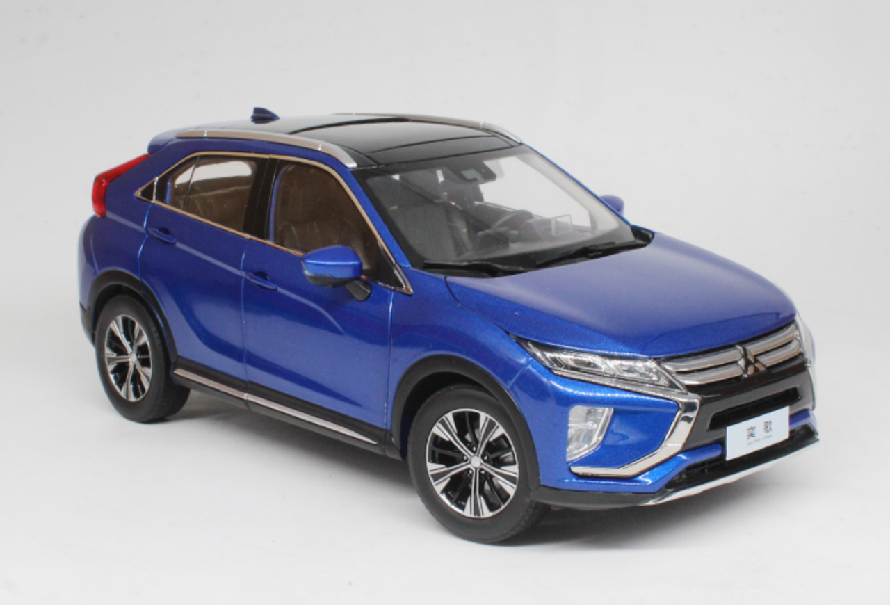 1/18 三菱 ECLIPSE CROSS BL-