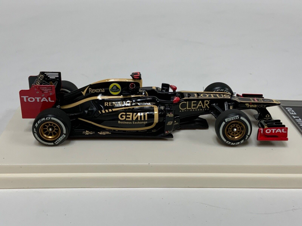 1/43 Tameo Model 2013 Formula 1 Bahrain GP Lotus Renault E20 2nd Kimi Raikkonen Car Model