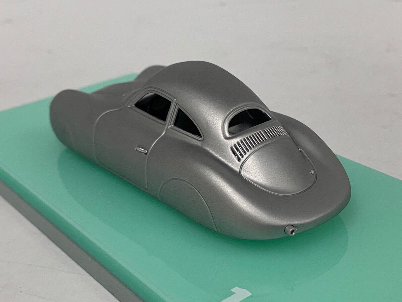 え 1/43 TSM 1939 Porsche Museum Edition Porsche (Silver) Car