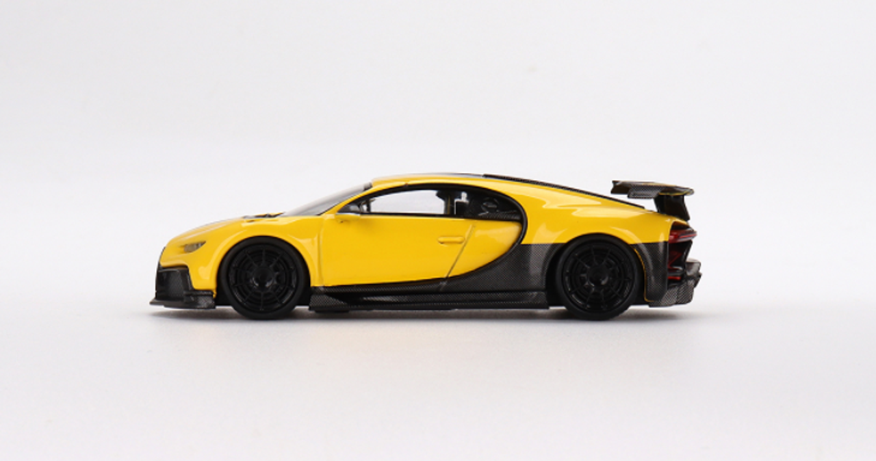 1/43 TSM Model Bugatti Chiron Pur Sport Yellow Diecast Car Model