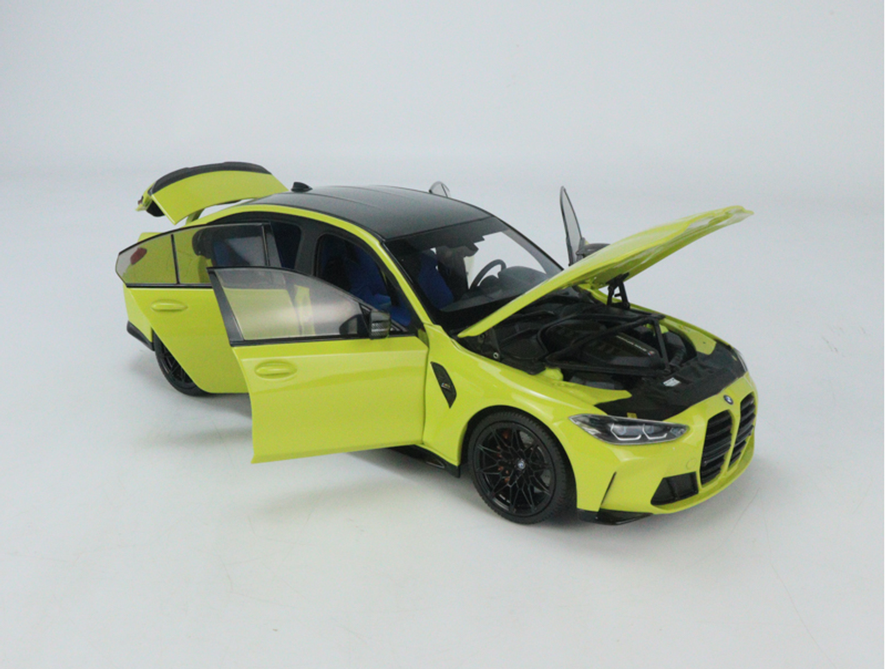 1/18 MINICHAMPS BMW M3 Competition Sao paulo yellow diecast 6 open