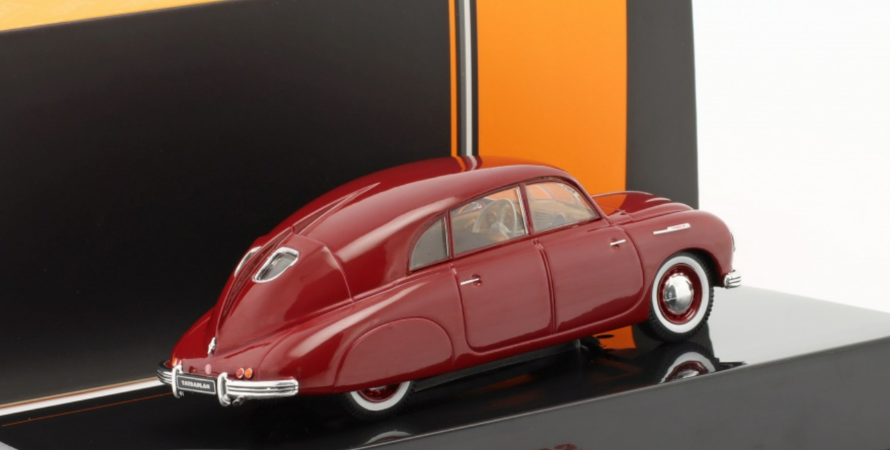 1/43 Ixo 1950 Tatra T600 Tatraplan (Red) Car Model