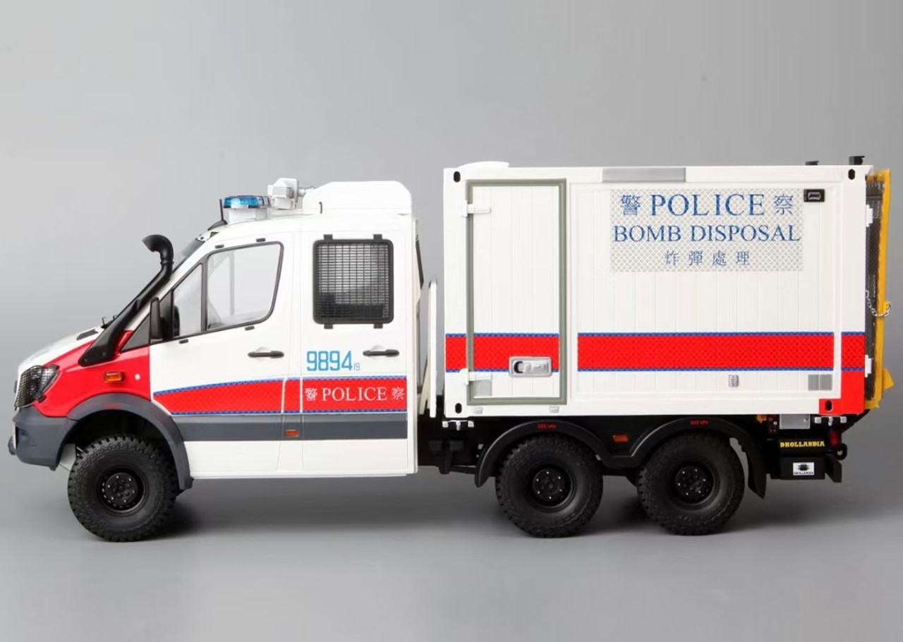 1/18 Mercedes-Benz Sprinter 6x6 EOD Hong Kong Bomb Dispoal Police Diecast Car Model