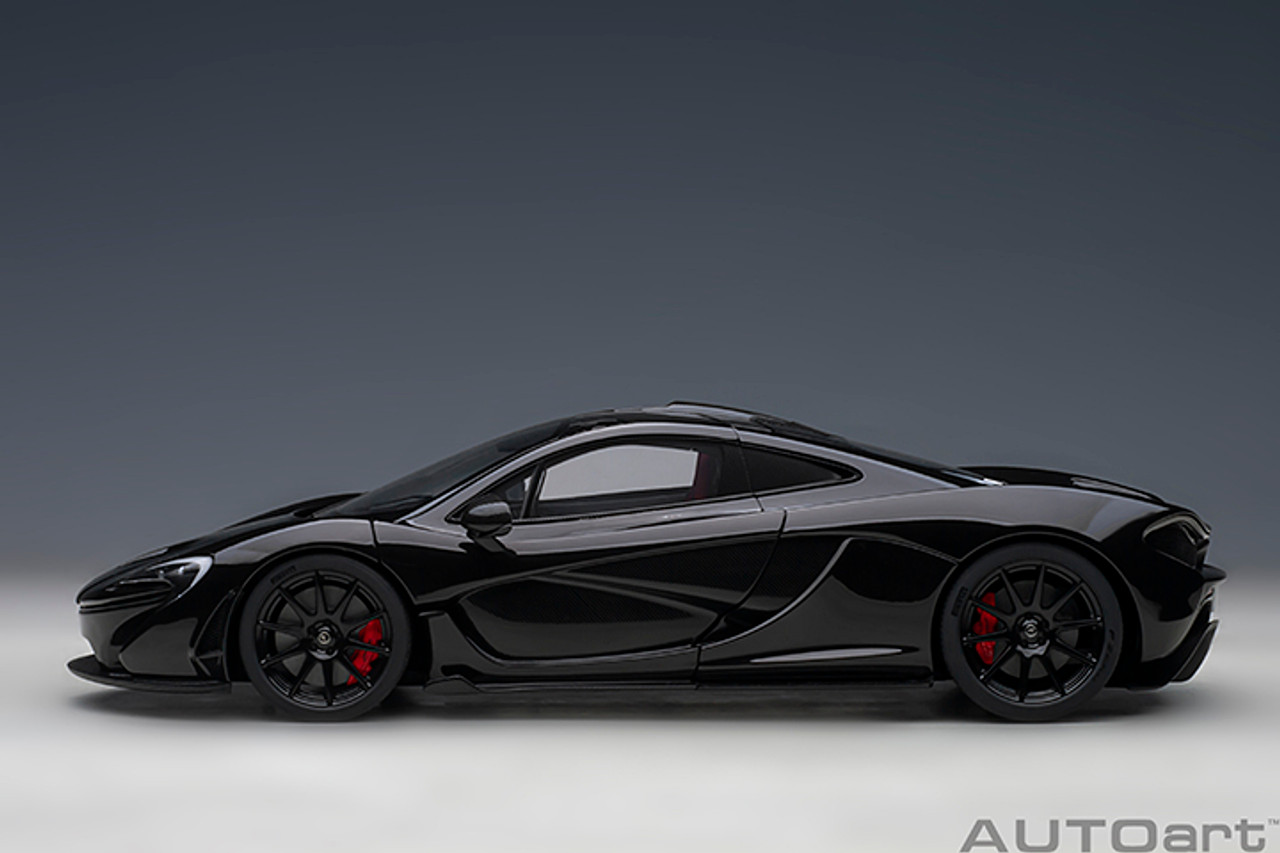 1/18 AUTOart McLaren P1 (Fire Black with Black Interior) Car