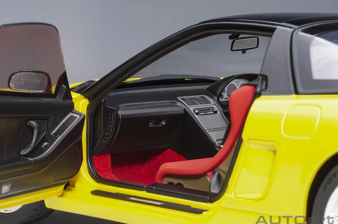 1/18 AUTOart Honda NSX NSX-R (NA2) (Lindy Pearl Yellow) Car Model