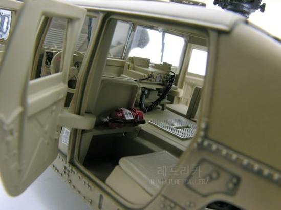 K　-Lost Small World- 1/24 FRANKLIN US ARMY OPERATION DESERT STORM GENERAL HMMWV HUMMER