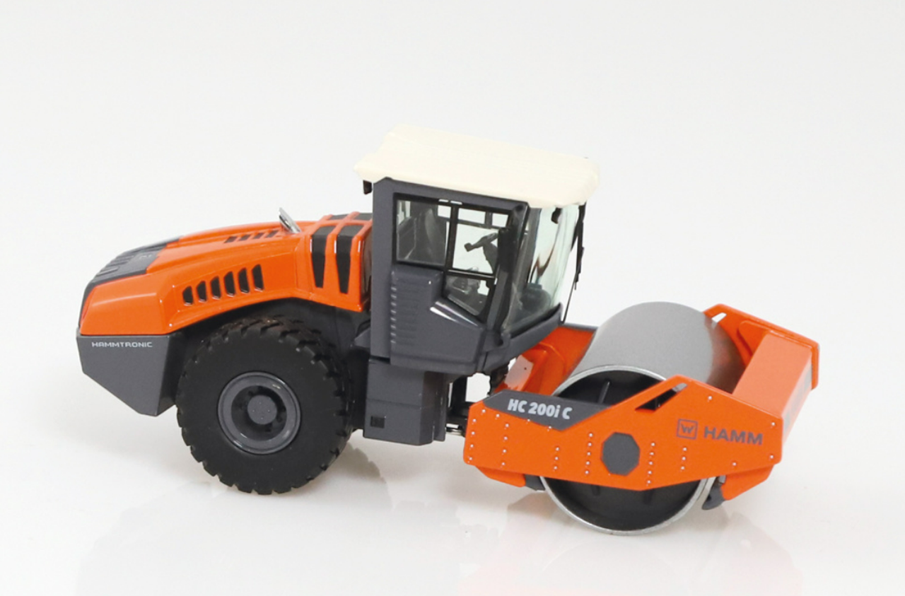 1/50 NZG Hamm HC200i Compactor Diecast Model