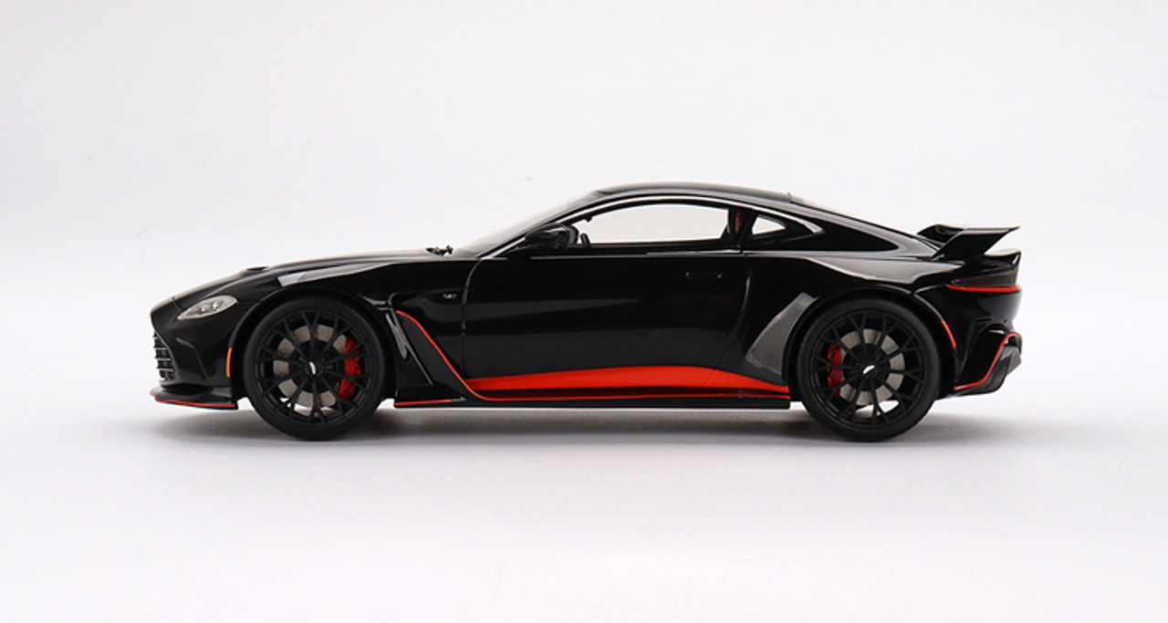1/18 Top Speed Aston Martin V12 Vantage (Jet Black) Resin Car Model