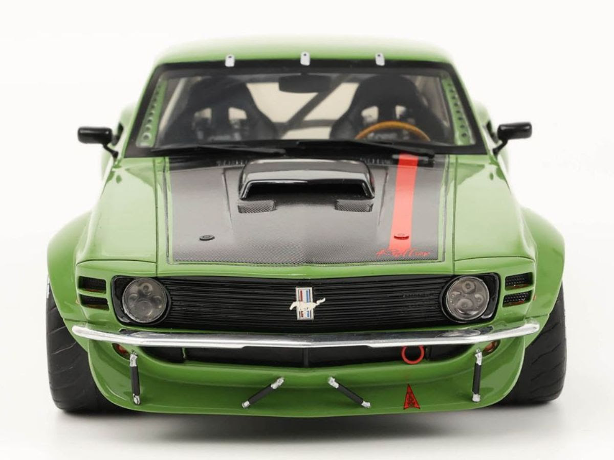 1/18 GT Spirit 1970 Ford Mustang Widebody by Ruffian (Green) Resin
