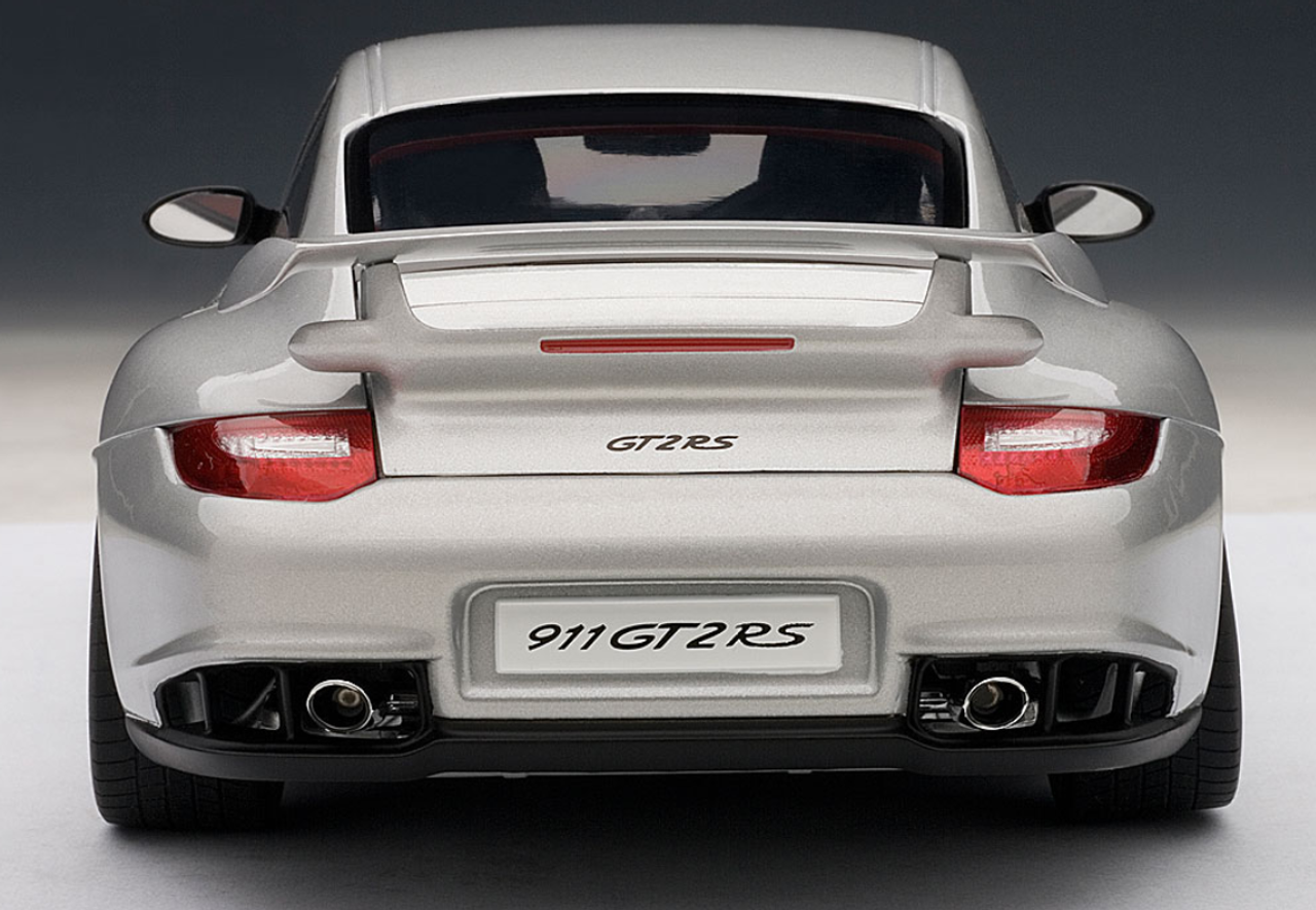AUTOart 1/18 ポルシェ 911 (997) GT2 RS シルバー 1/18 AUTOart Porsche 911 (997) GT2 RS (Silver) Car Model