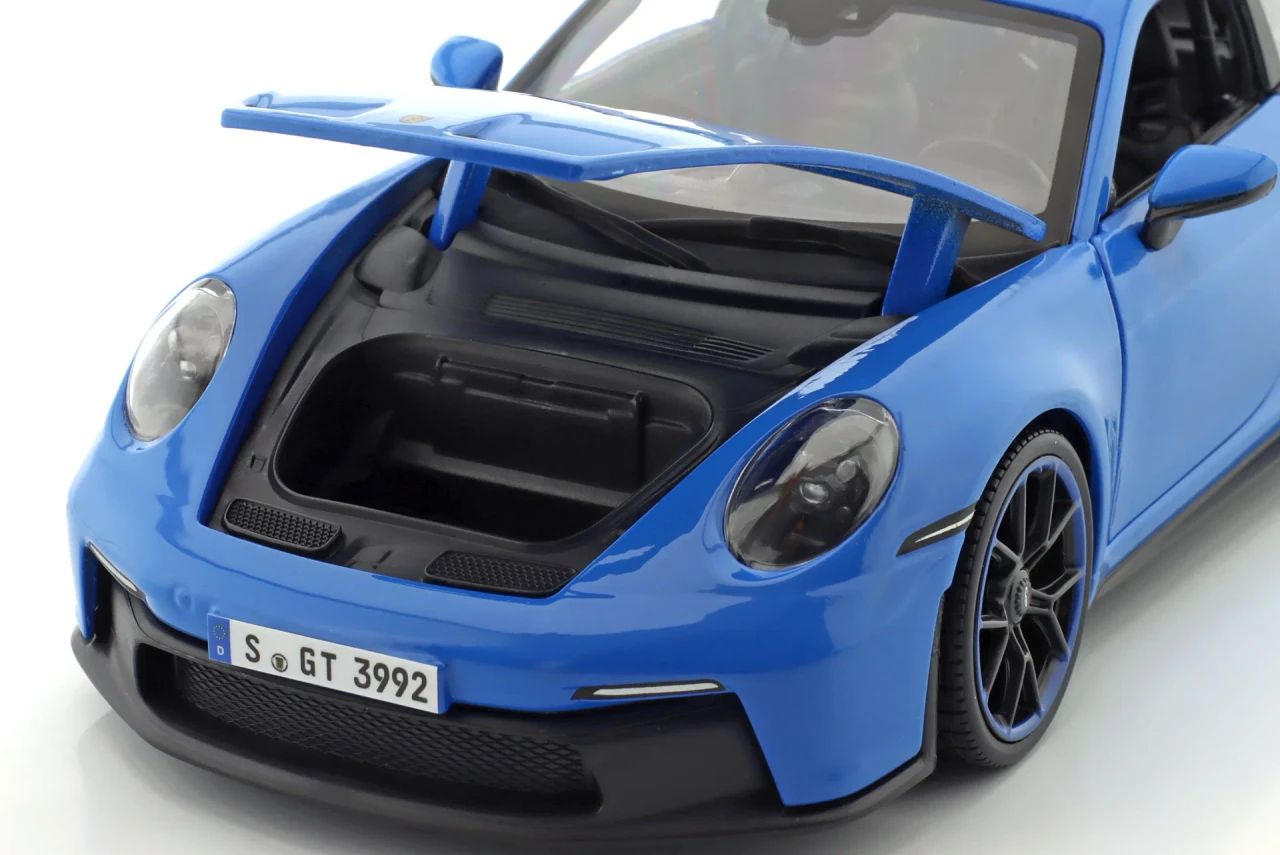 1/18 Maisto 2022 Porsche 911 GT3 (Shark Blue) "Special Edition" Diecast Car Model