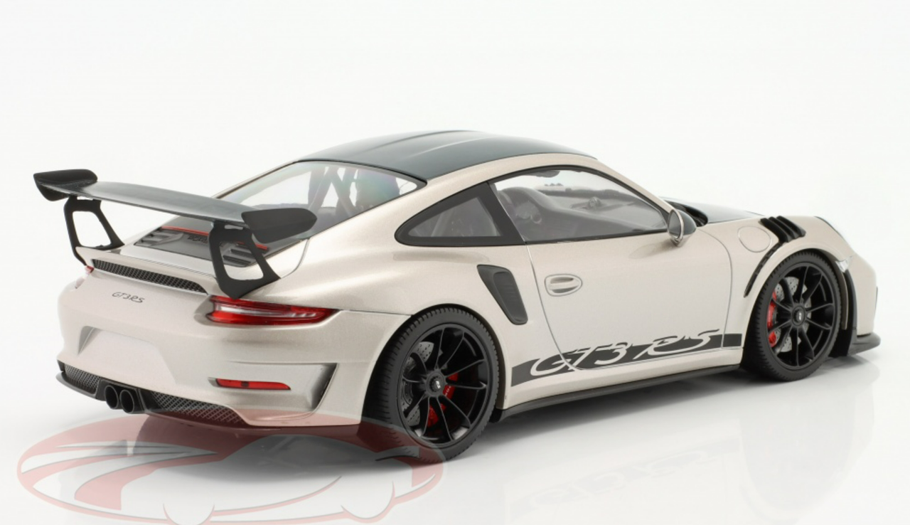 1/18 Minichamps 2019 Porsche 911 (991.2) GT3 RS Weissach Package (Silver with Black Rims) Car Model