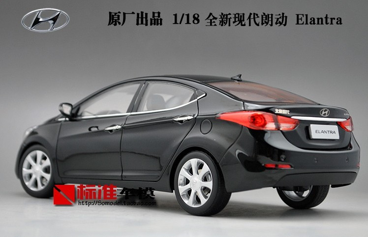1/18 Dealer Edition 5th Generation (2011-2015) Hyundai Elantra