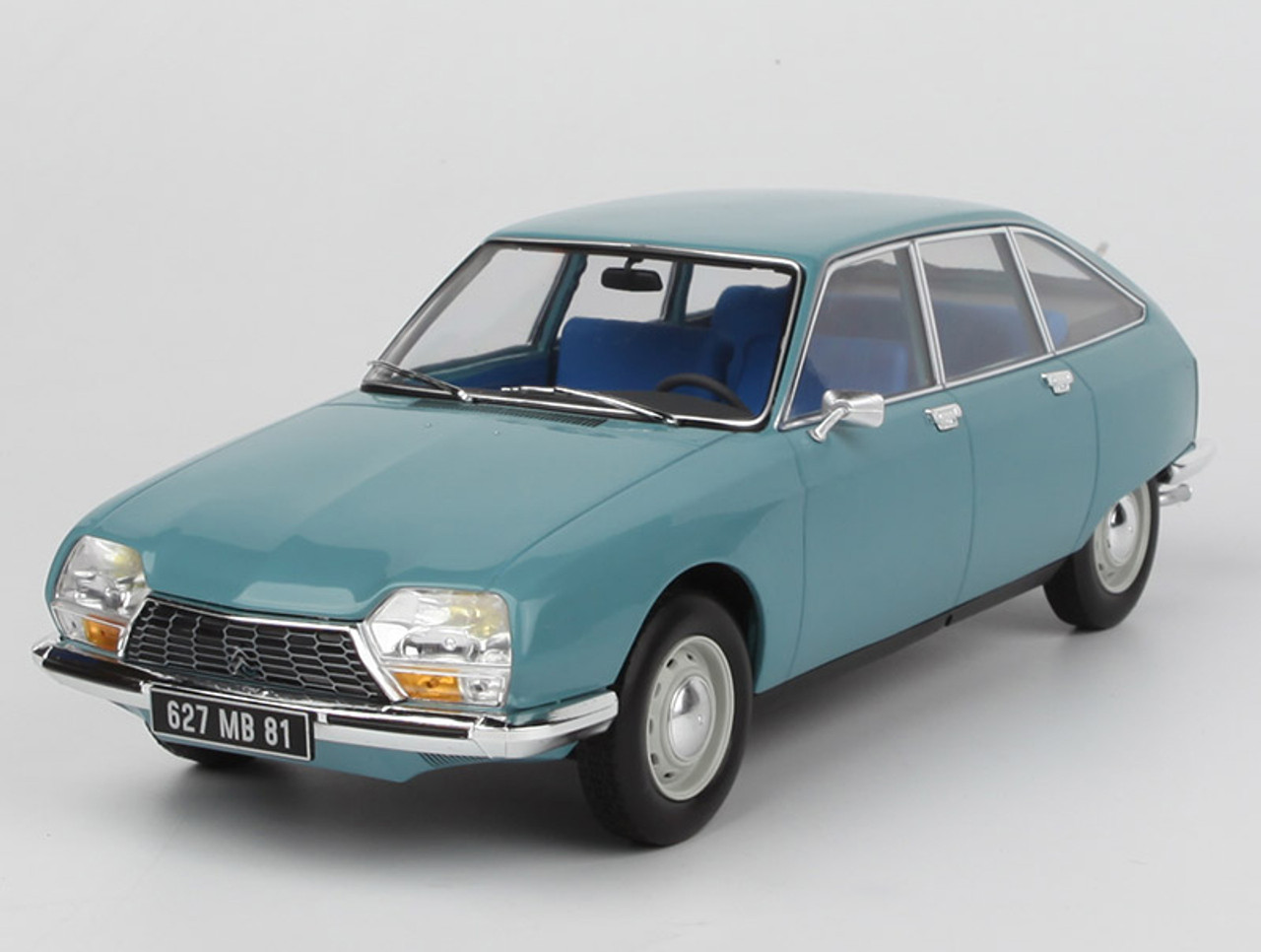 1/18 Norev 1972 Citroen GS Club (Camargue Blue) Diecast Car Model