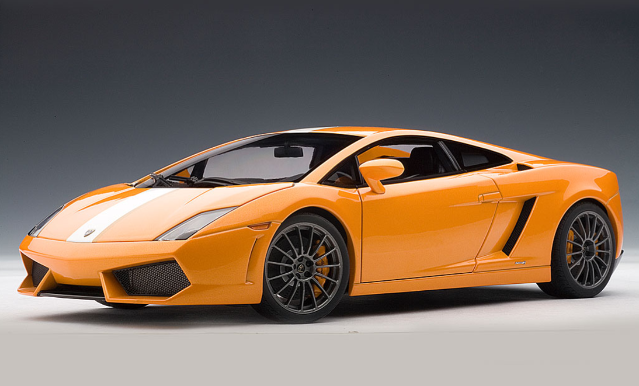 1/18 AUTOart LAMBORGHINI GALLARDO LP550-2 VALENTINO BALBONI - ARANCIO BOREALIS / ORANGE Diecast Car Model 74633