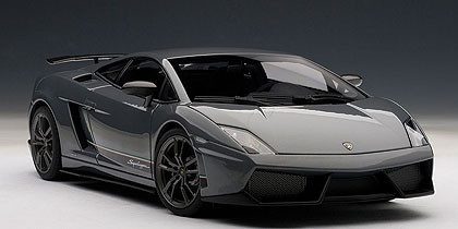 1/18 AUTOart LAMBORGHINI GALLARDO LP570-4 SUPERLEGGERA - GRIGIO