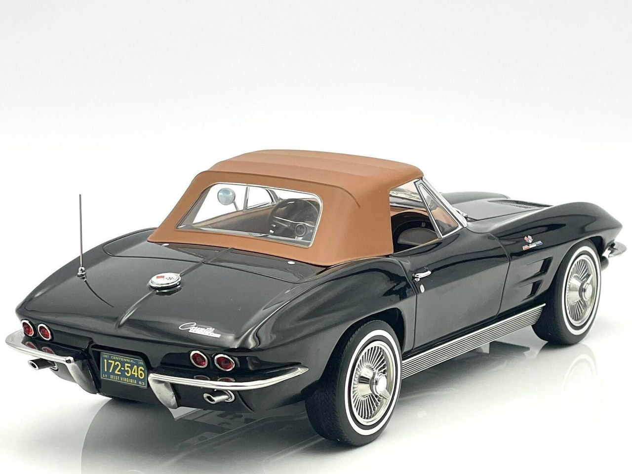 1/18 Norev 1963 Chevrolet Corvette Stingray Cabriolet (Black) Diecast Car Model