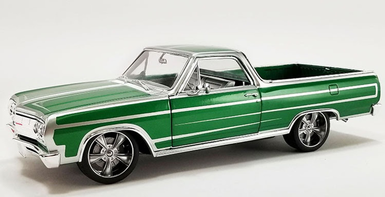 1/18 ACME 1965 Chevrolet El Camino Southern Kings Customs (Light Green Metallic) Diecast Car Model