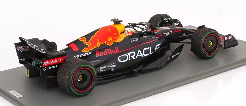 1/12 Spark 2022 Formula 1 Oracle Red Bull Racing RB18 No.1 Oracle