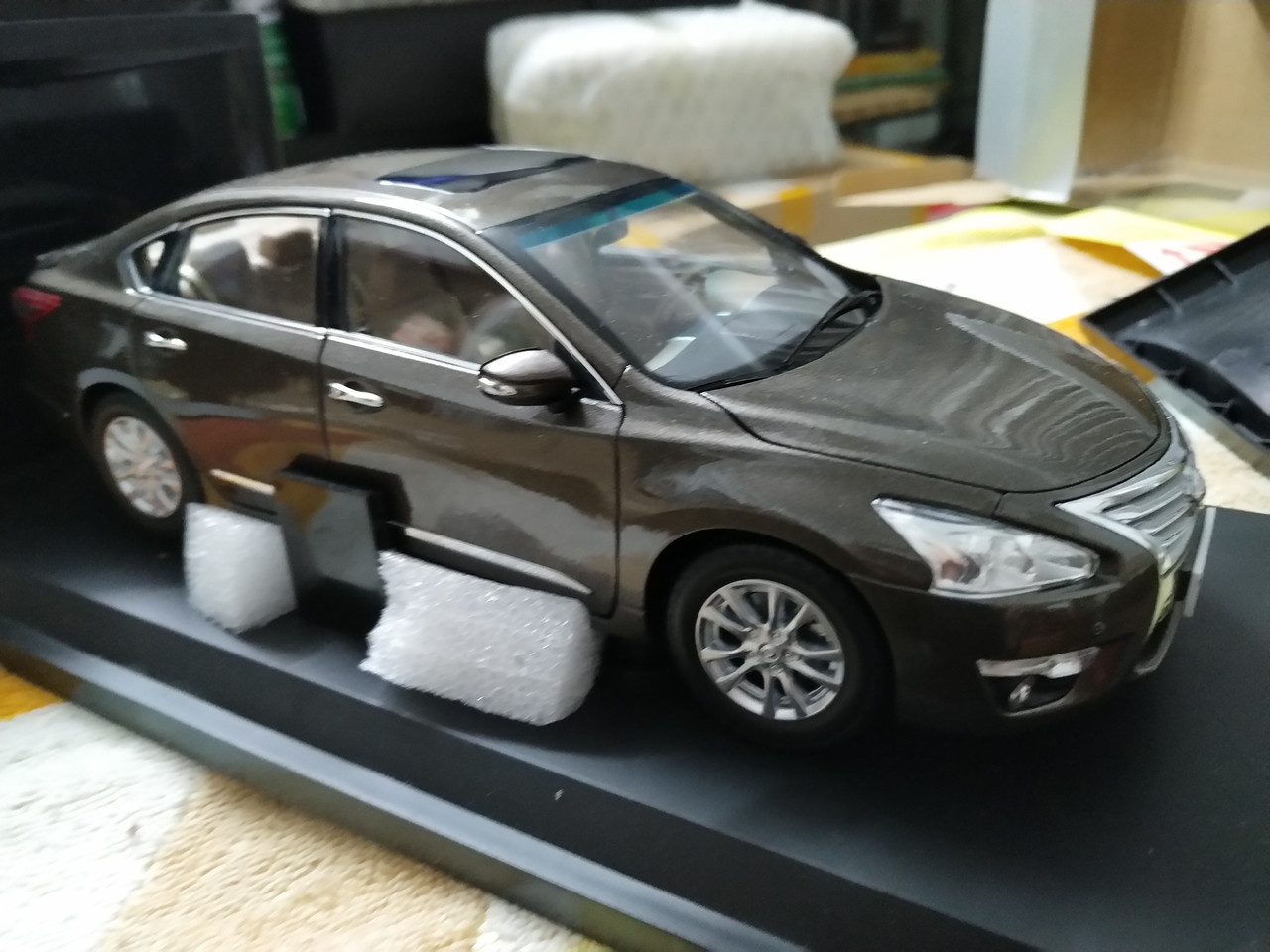 diecast nissan