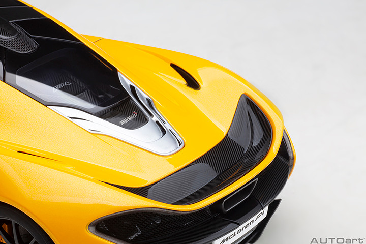 1/18 AUTOart McLaren P1 (Volcano Yellow with Yellow & Black