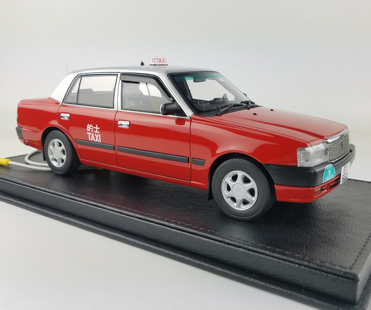 1/18 TINY Hong Kong Toyota Crown Comfort Urban Taxi Resin Car