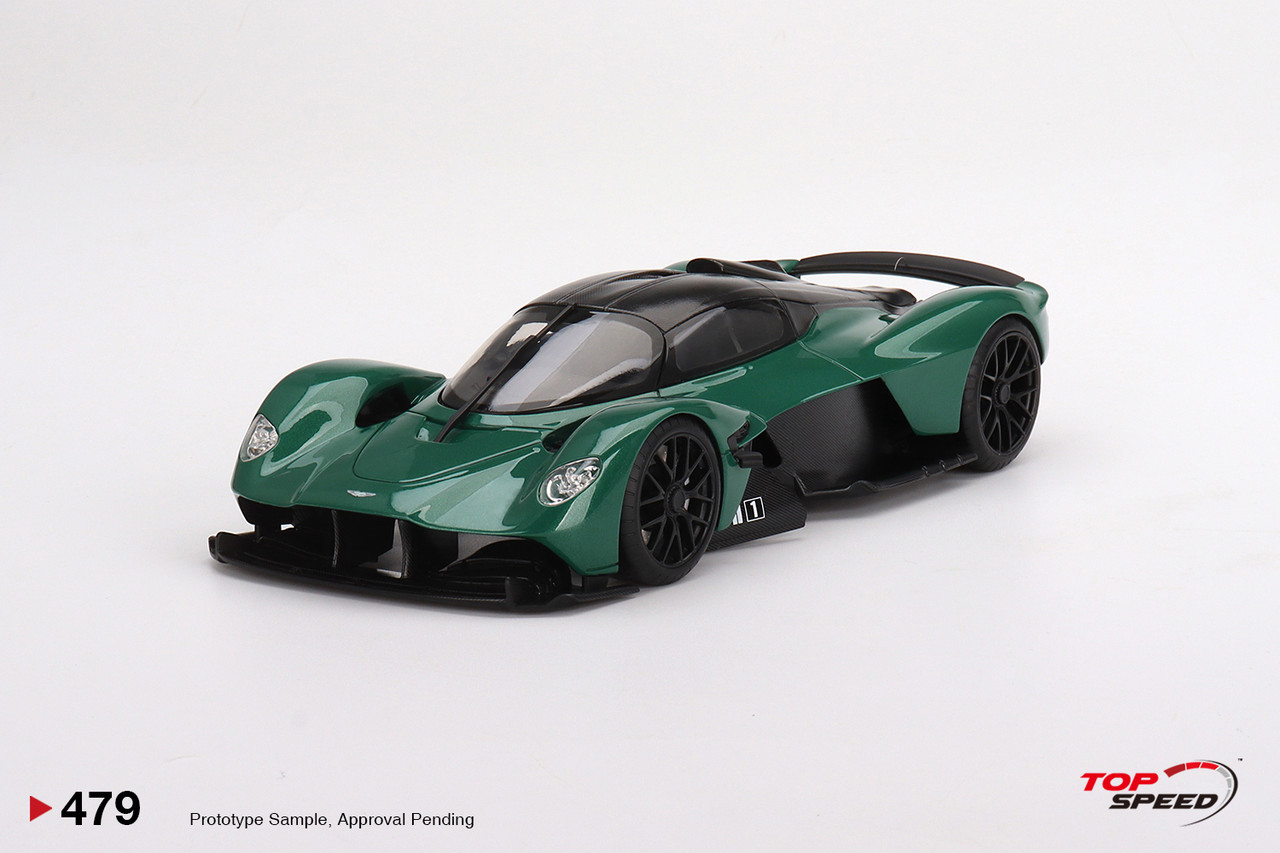 ★新品TOP SPEED 1/18 ASTON MARTIN VANTAGE アストンマーティン 乗用車