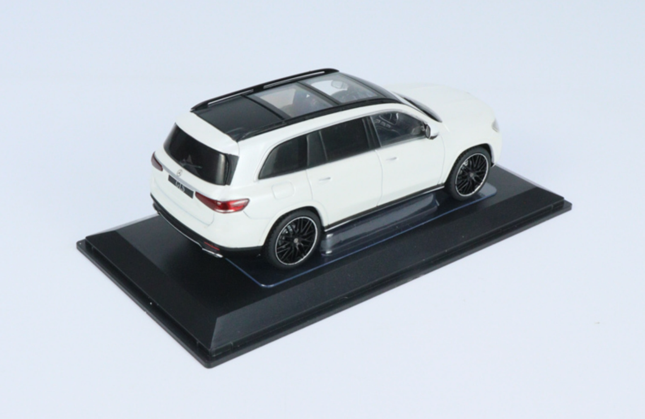 1/43 Solido Mercedes-Benz GLS (X167) (White with AMG Rims) Diecast Car Model