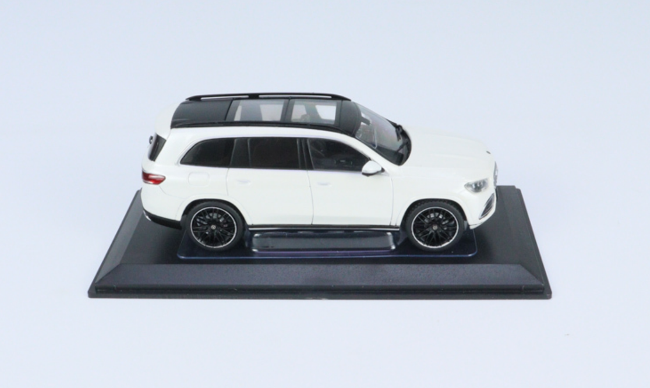 1/43 Solido Mercedes-Benz GLS (X167) (White with AMG Rims) Diecast Car  Model - LIVECARMODEL.com