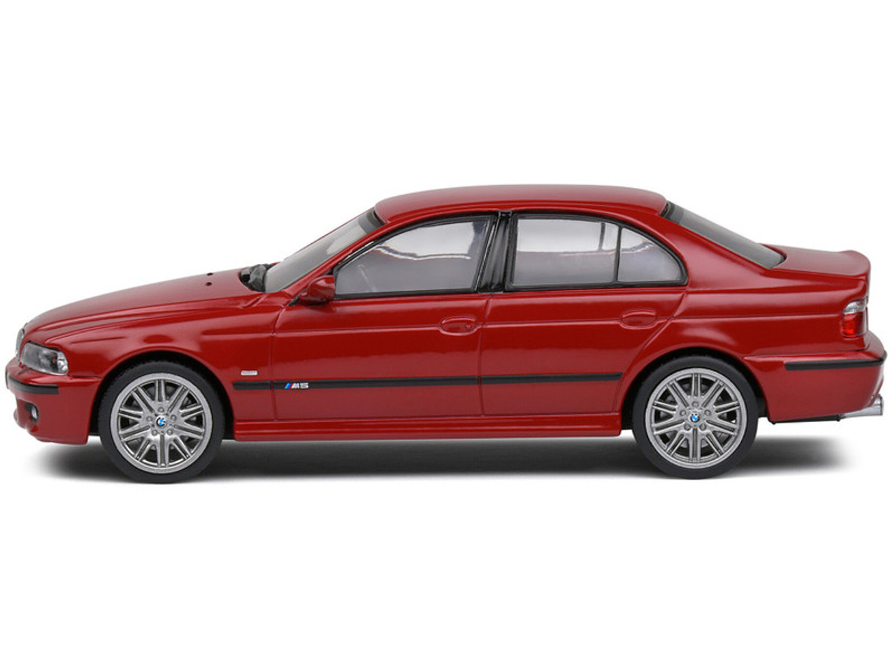 1/43 Solido 2004 BMW M5 (E39) (Imola Red) Car Model