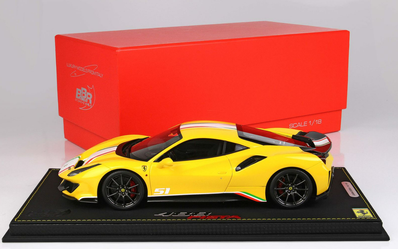 1/18 BBR Ferrari 488 Pista Piloti (Modena yellow) Resin Car Model Limited 168 Pieces