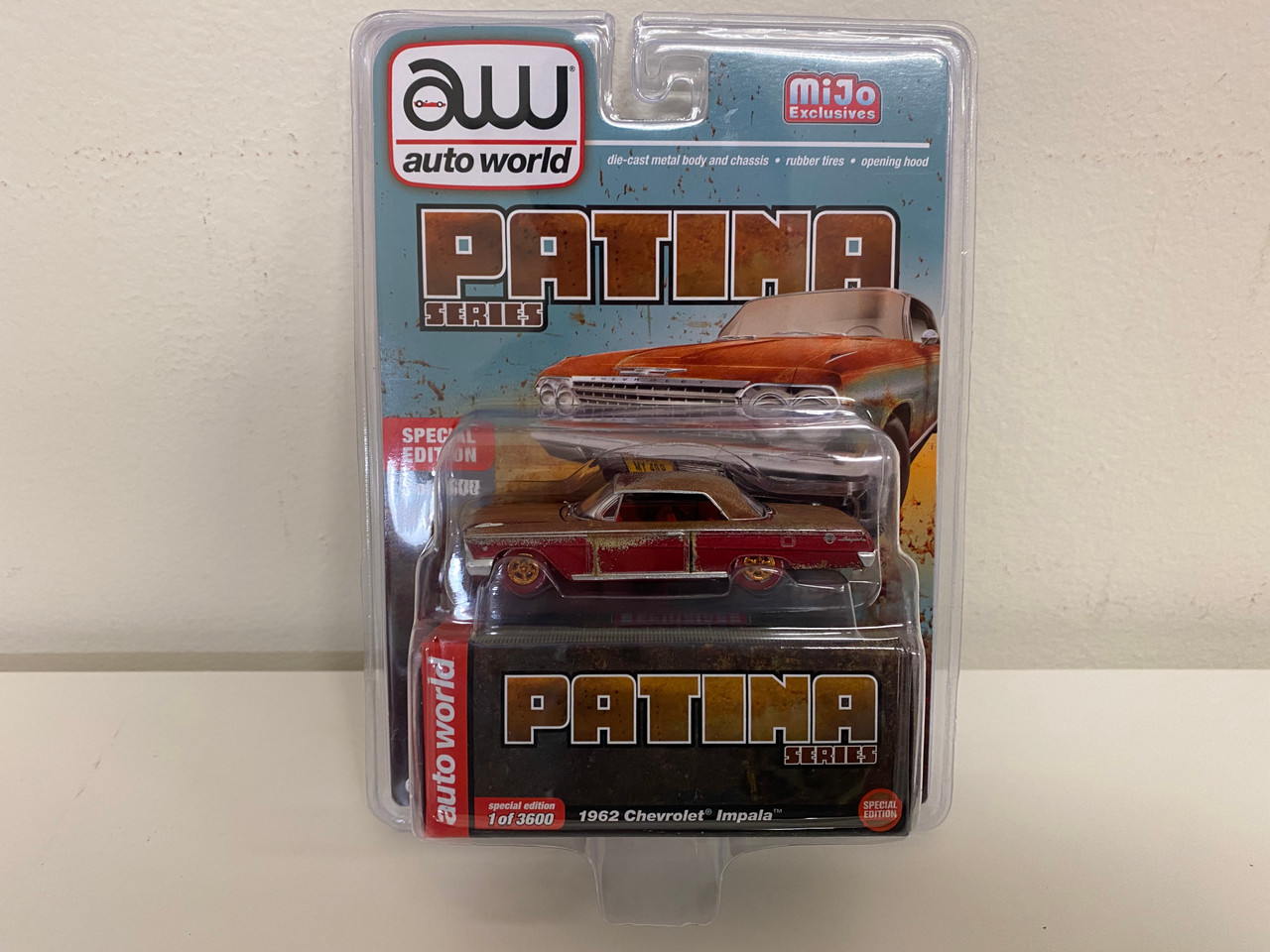 CHASE CAR 1/64 Auto World 1962 Chevrolet Impala Hard Top (Patina Rust Red) Diecast Car Model