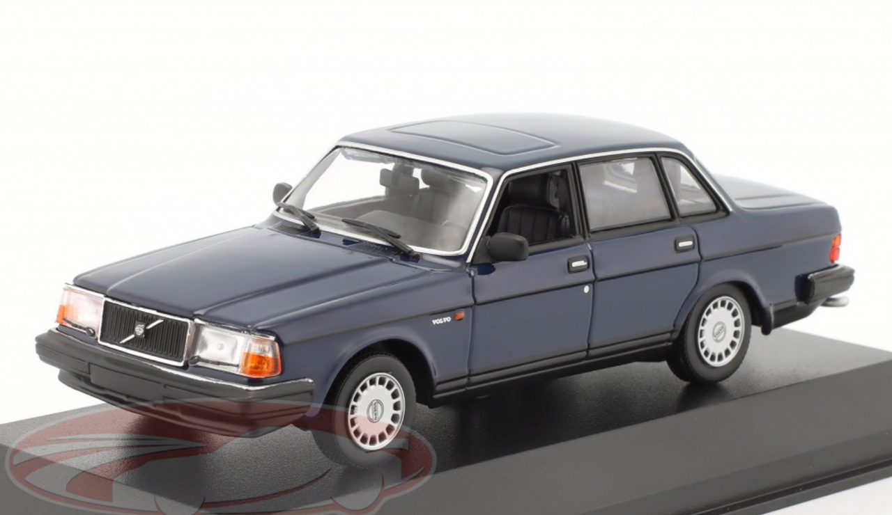 1/43 Minichamps 1986 Volvo 240 GL (Dark Blue) Car Model