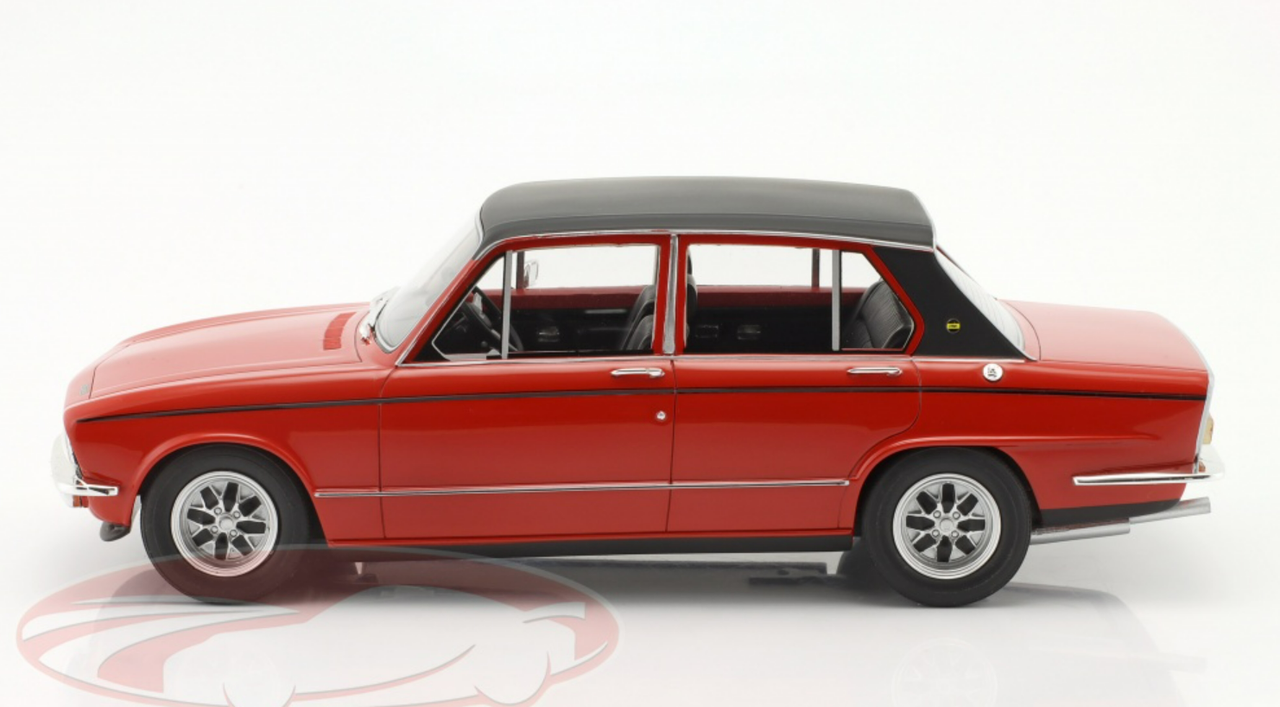 1/18 Cult Scale Models 1975 Triumph Dolomite Sprint RHD (Dark Red) Car Model