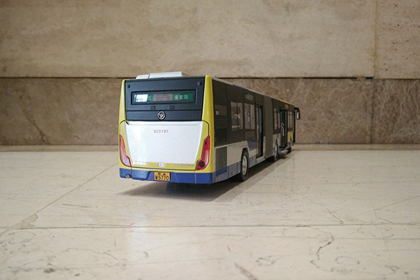 1/43 Foton BJ6160C6CCD Articulated Public Transportation Bus w