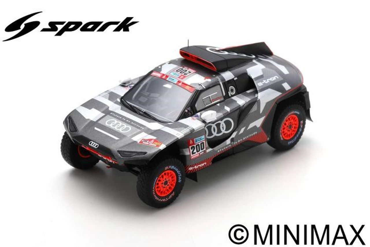 1/43 Spark 2022 Audi RS Q e-tron No.200 Dakar S. Peterhansel - E. Boulanger  Car Model